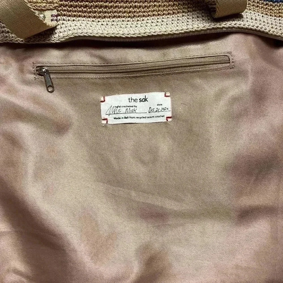 The Sak Mendocino Tote Large Multi Stripe Crochet Double Strap Zip Top Vegan NEW - Picture 14 of 14